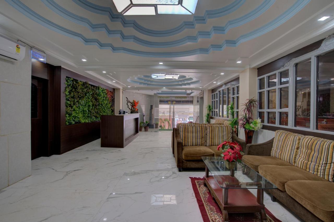 Hotel Mahadev Palace Деогар Екстер'єр фото